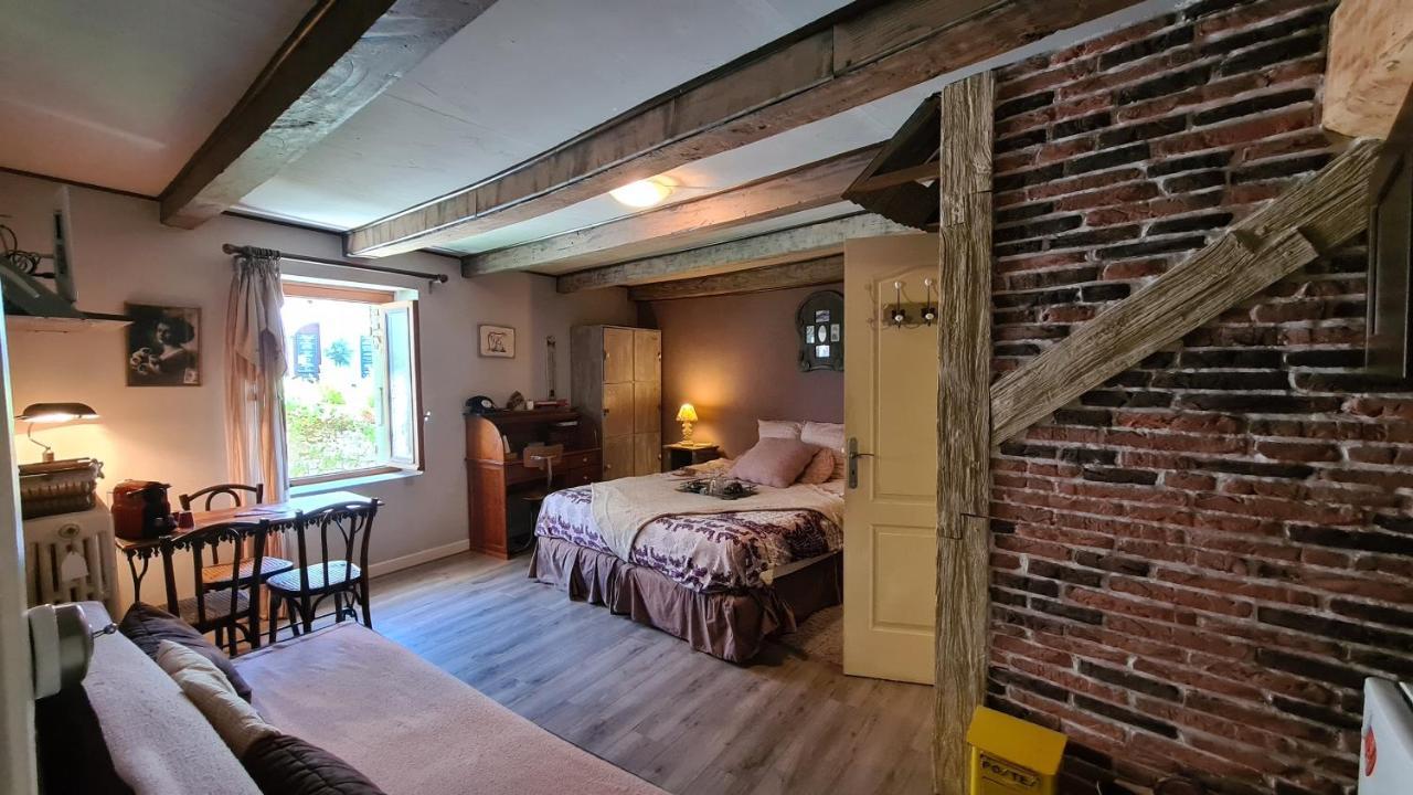 Le Doux Nid Panzió Chanaz Kültér fotó