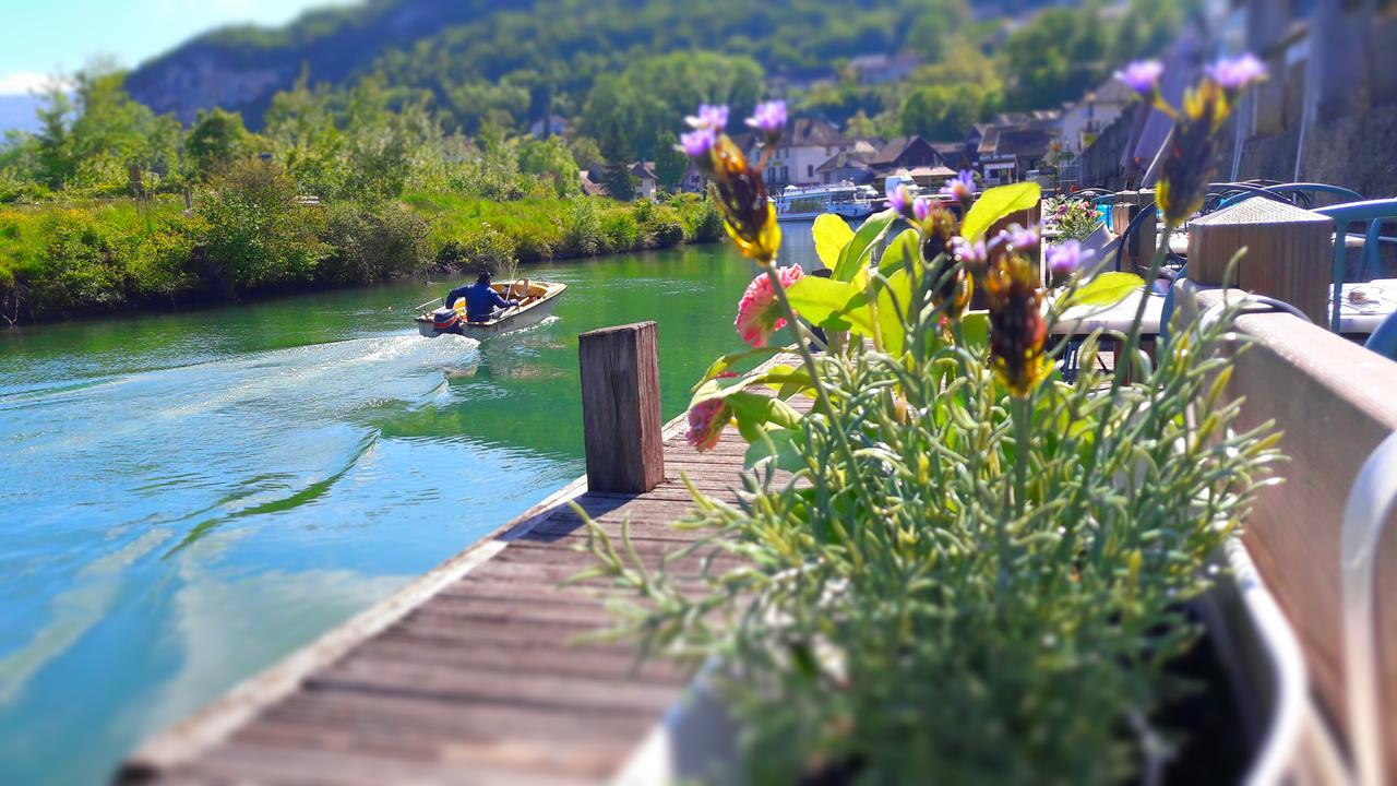 Le Doux Nid Panzió Chanaz Kültér fotó